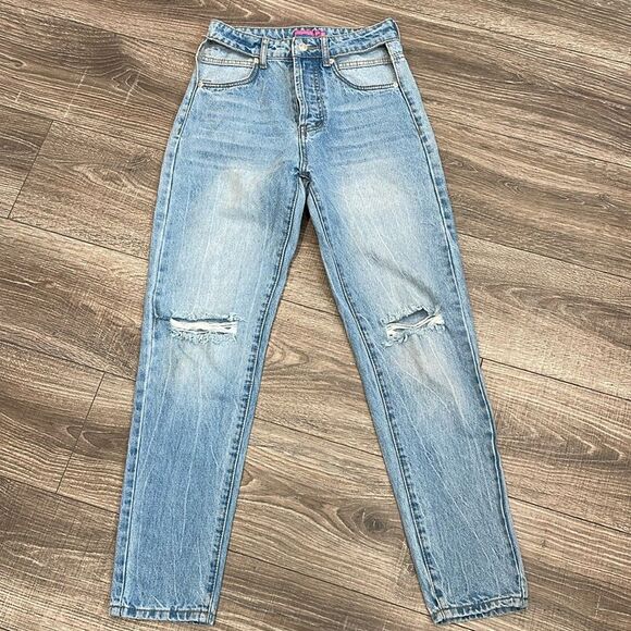 Edikted Jeans Cutout Pocket Ripped Knees - Picture 1 of 6